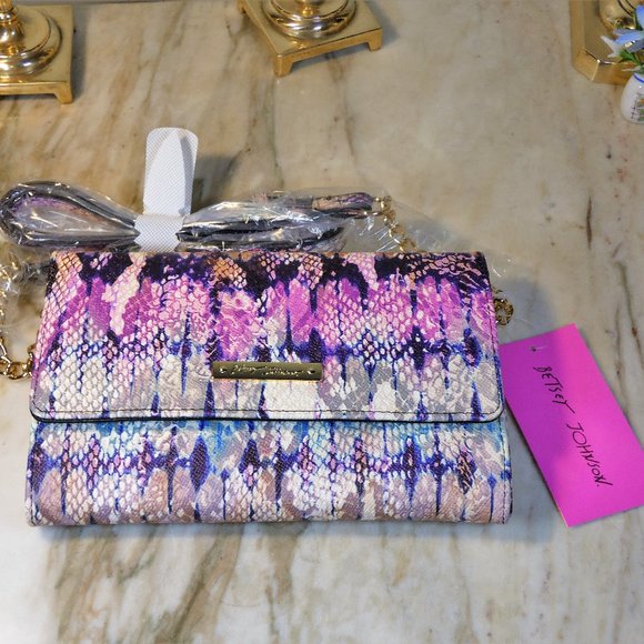 Betsey Johnson bright and colorful Sam Crossbody Bag pocketbook - Picture 1 of 5